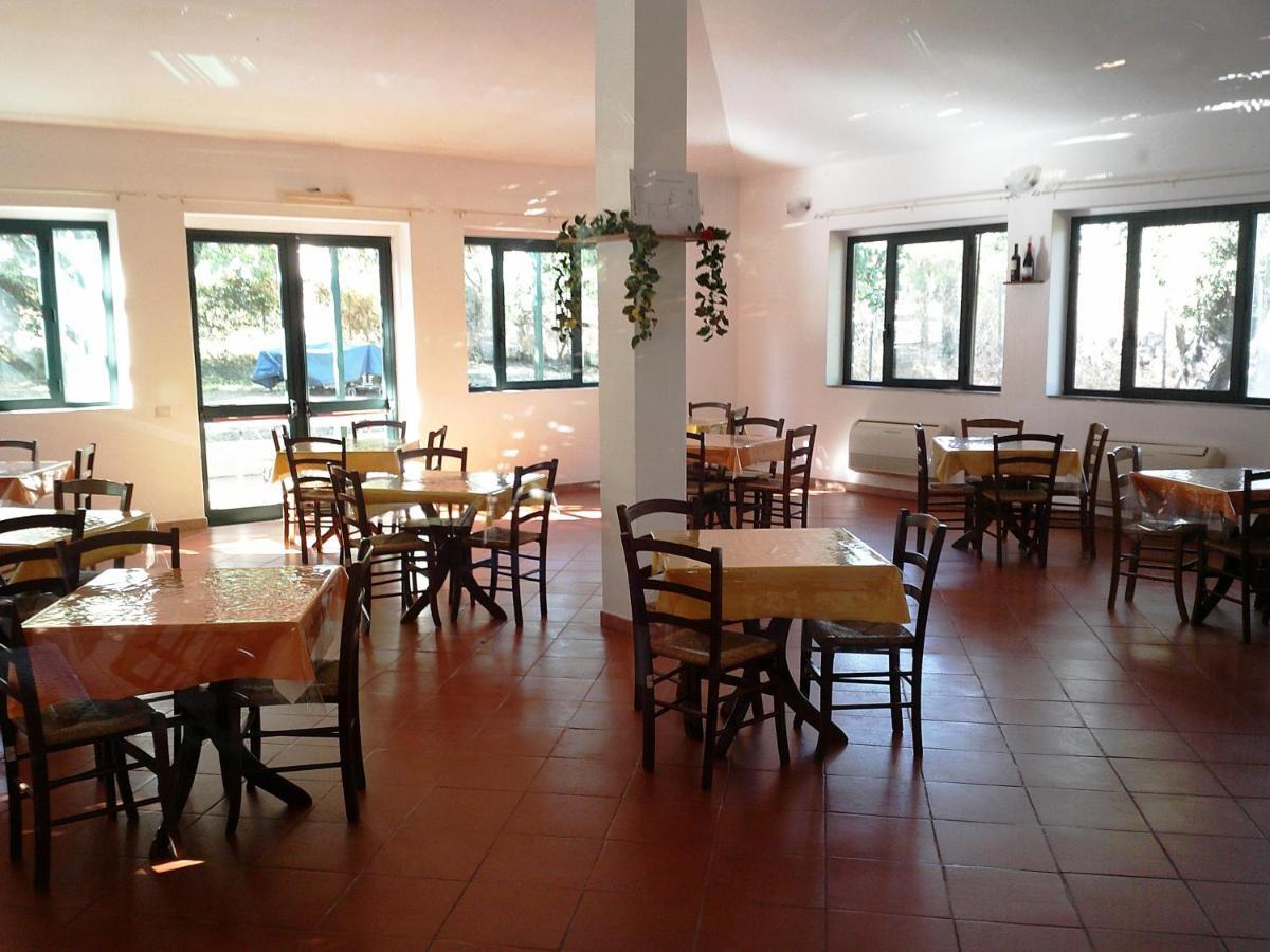 Nuraghe Ruiu Eco-Camping Village Norbello Esterno foto